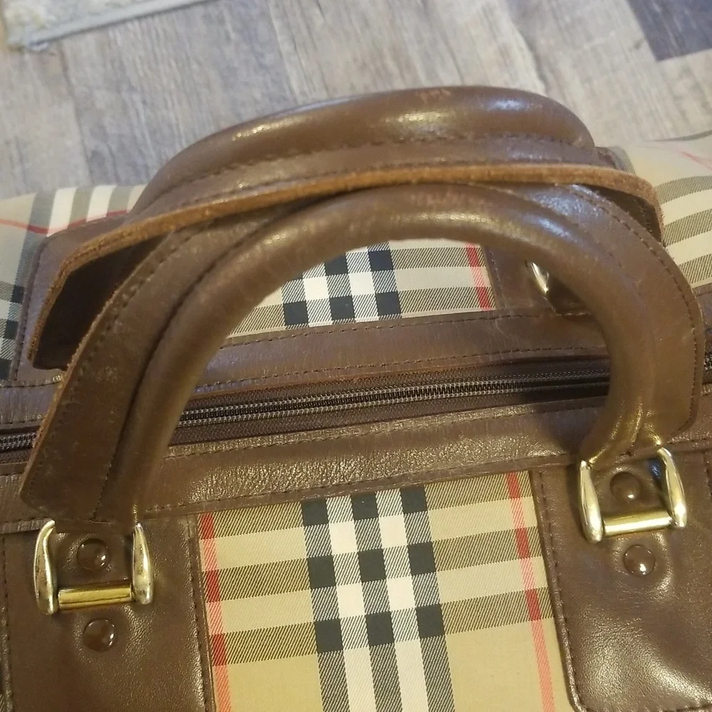 Burberry Nova Check Brown Leather Lock & Key Vintage Duffle Authentication Card